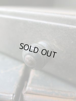 画像7: USA輸入 VINTAGE ビンテージ ステンシル メタル ロッカー RABBITS