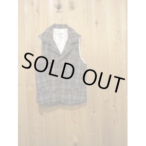 画像: スペシャルSALE！！\１４７００→\６９００ ！ La rosa de la fabrica wool check vest GRAY