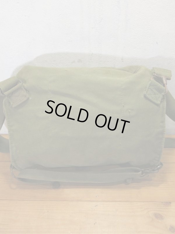 画像6: 1940年代製 米軍 US ARMY ガスマスクバッグ