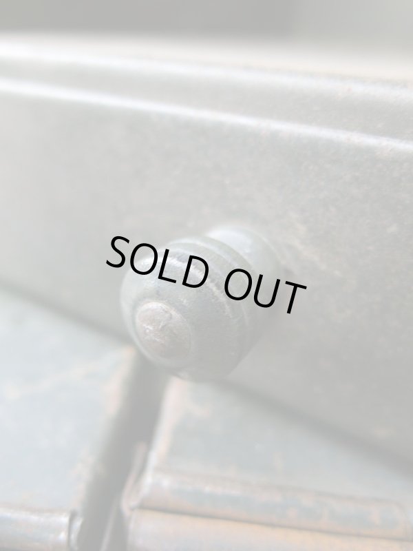 画像7: USA輸入 VINTAGE ビンテージ ステンシル メタル ロッカー RABBITS