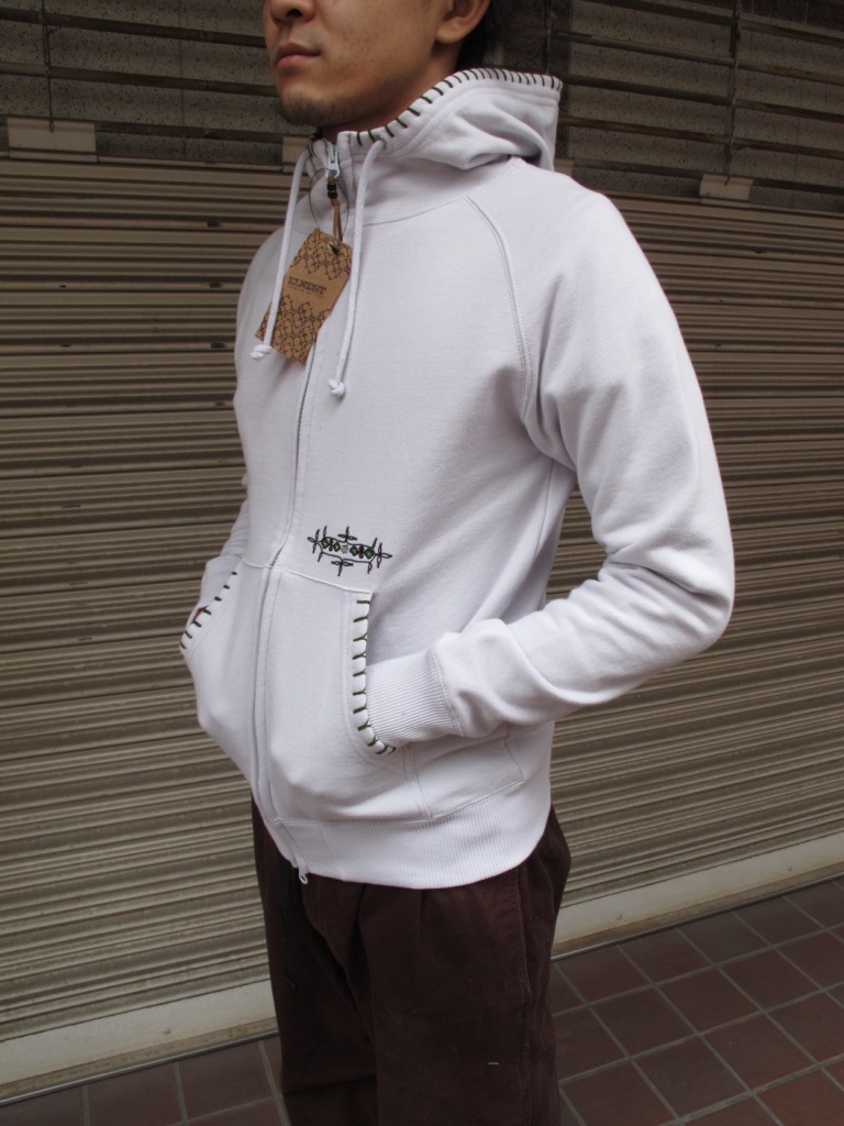 画像: 半額ＳＡＬＥ！定価￥１３６５０→￥６８２５！ELNEST E.C.A. HI-ZIP HOODIE 【ICE GRAY】